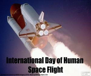 пазл Международный день полета человека в космос